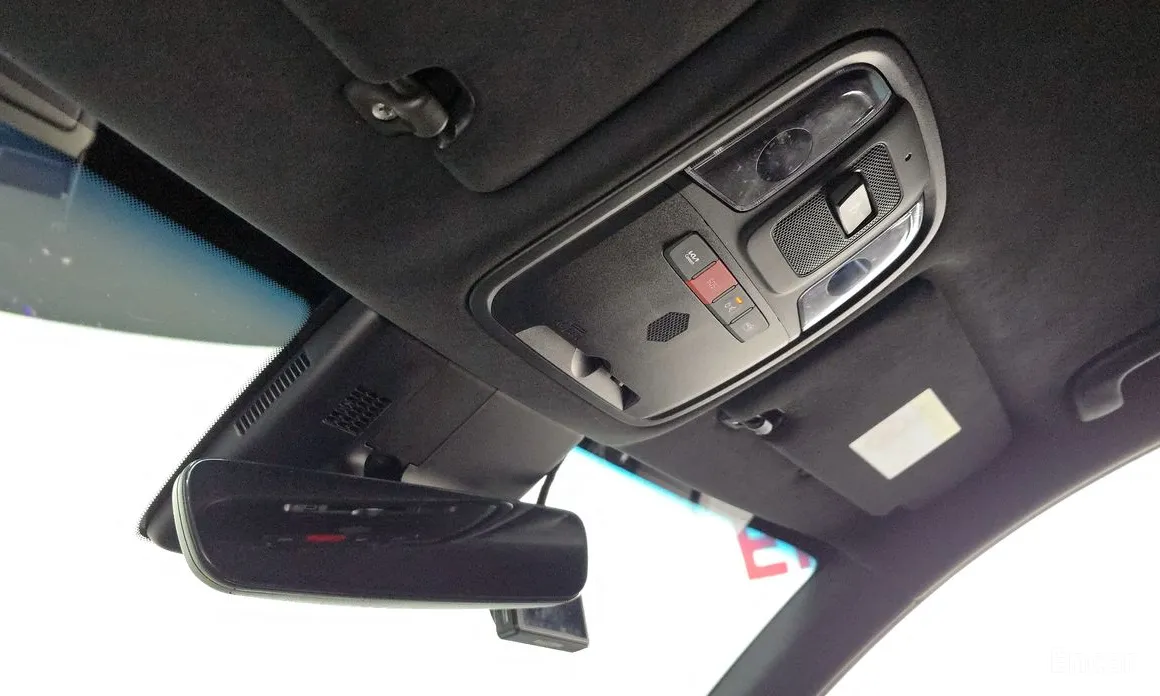 Фото 19 - Kia Stinger