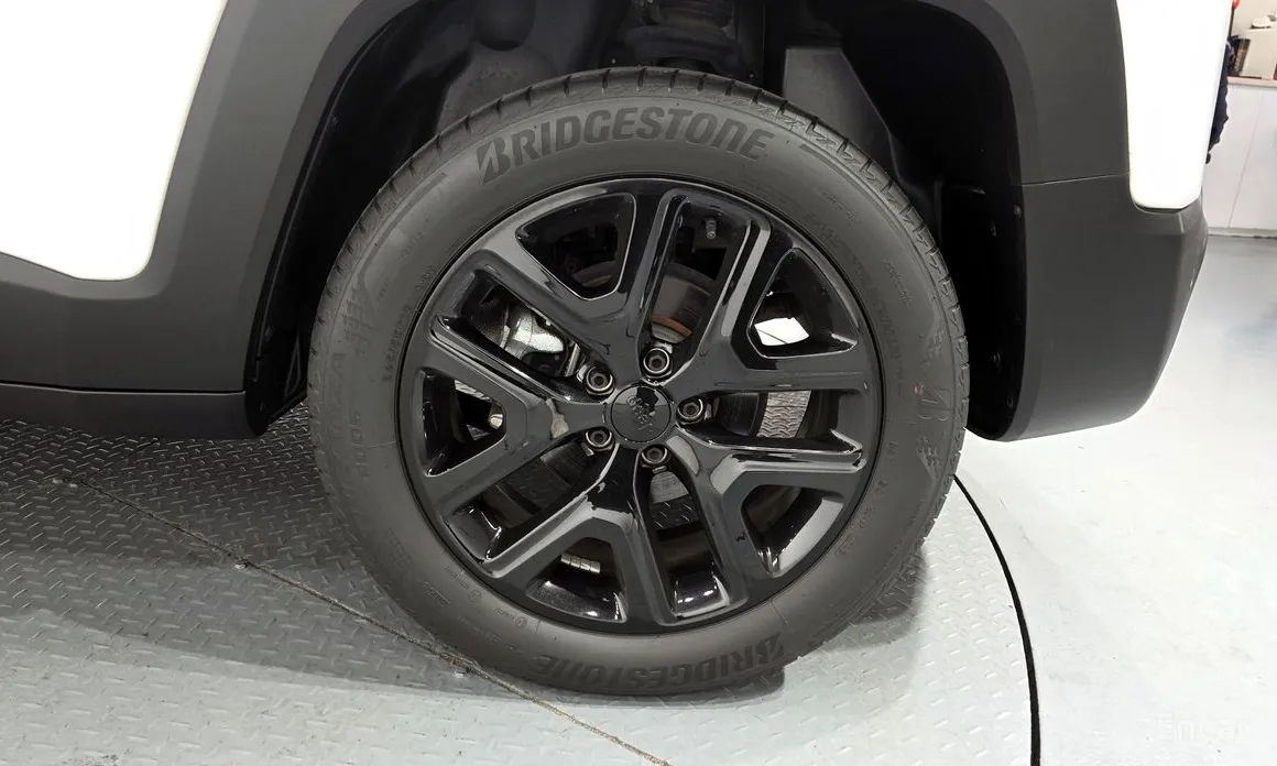 Фото 5 - Jeep Renegade