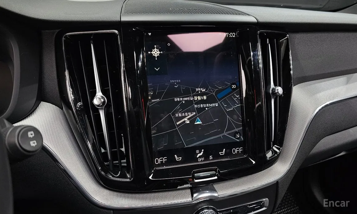 Фото 14 - Volvo XC60