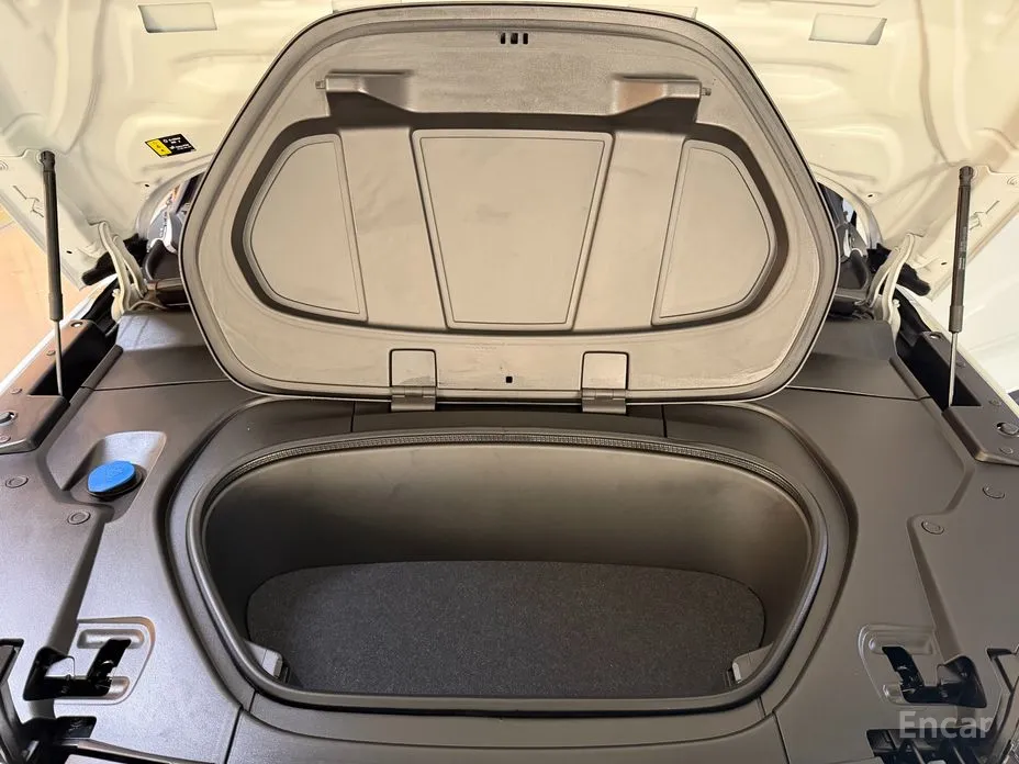 Фото 6 - Volvo XC40