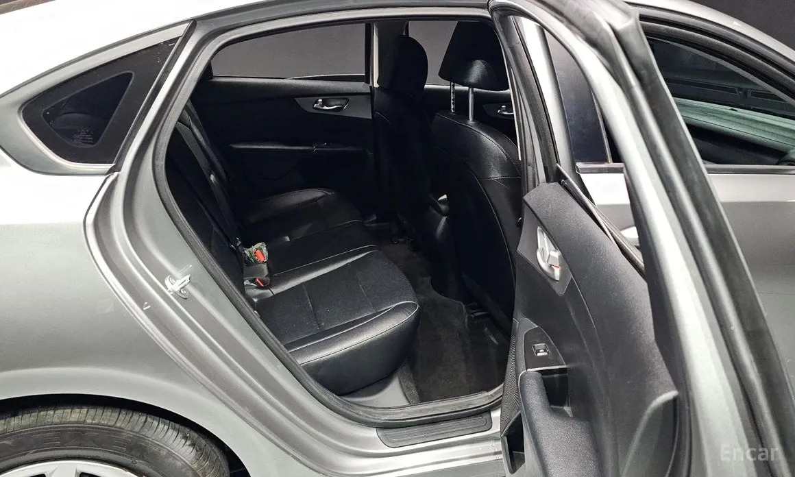 Фото 11 - Kia K3