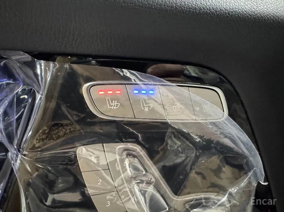 Фото 12 - Mercedes-Benz G-Class