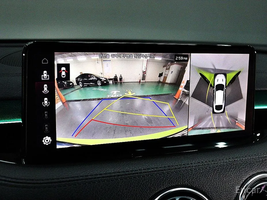 Фото 8 - Kia Stinger