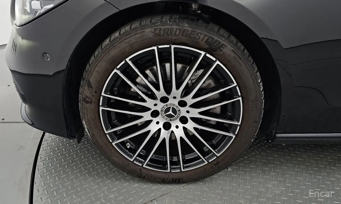 2022 Mercedes-Benz C-Class