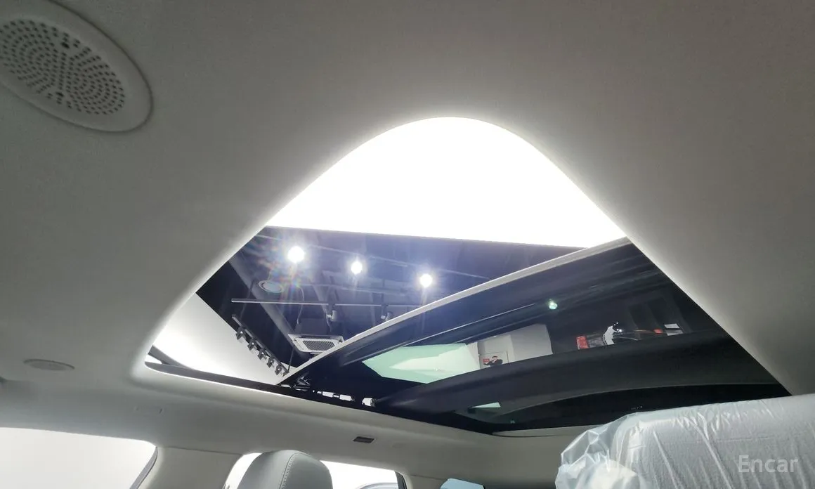 Фото 18 - Land Rover Range Rover Evoque