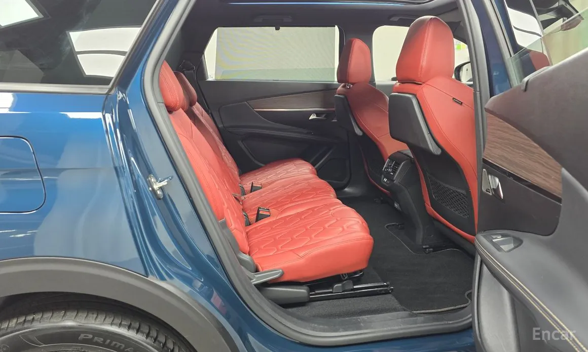 Фото 12 - Peugeot 5008