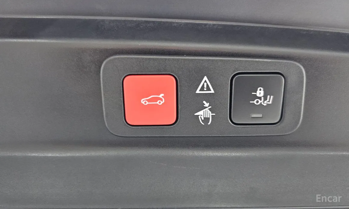 Фото 20 - Peugeot 5008