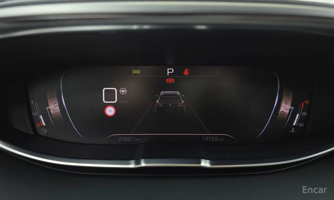 Фото 8 - Peugeot 5008