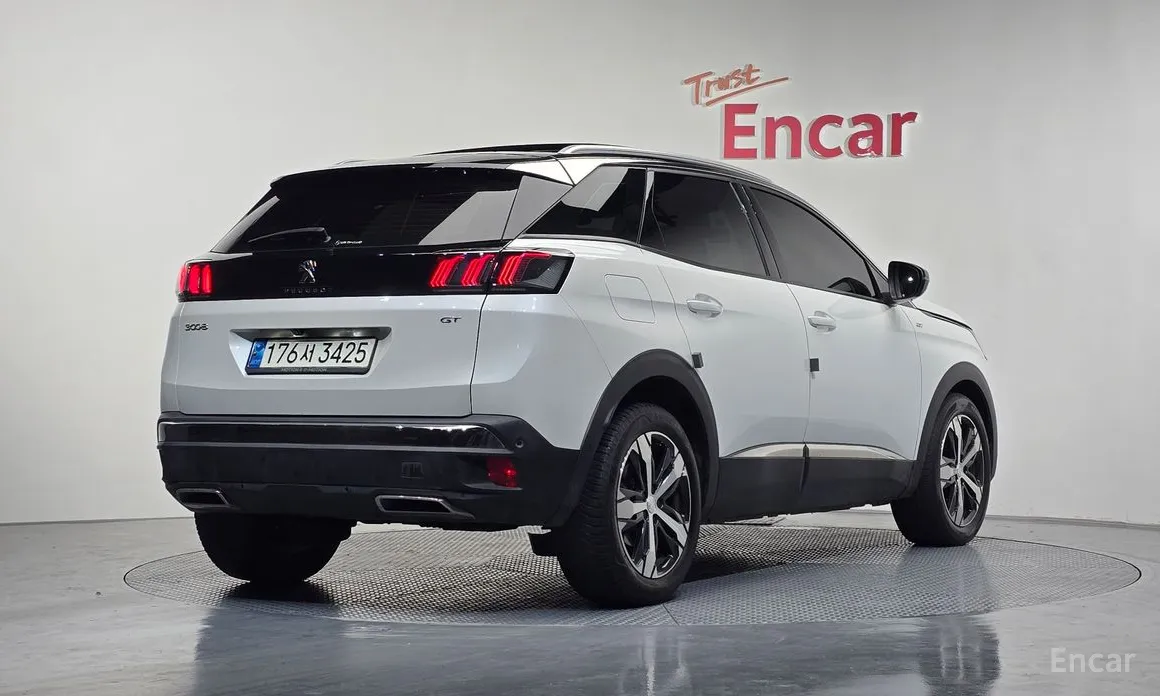 Фото 2 - Peugeot 3008