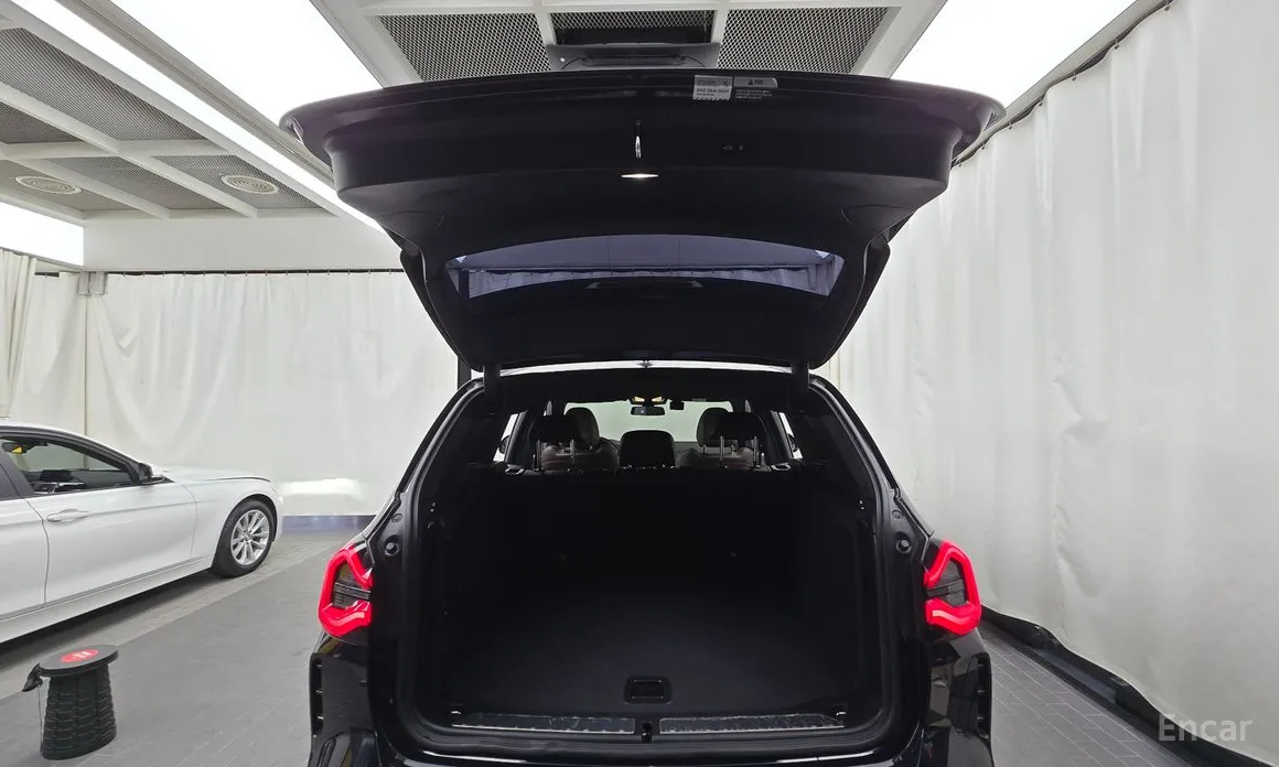 Фото 20 - BMW iX3