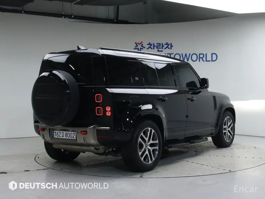 Фото 2 - Land Rover Defender