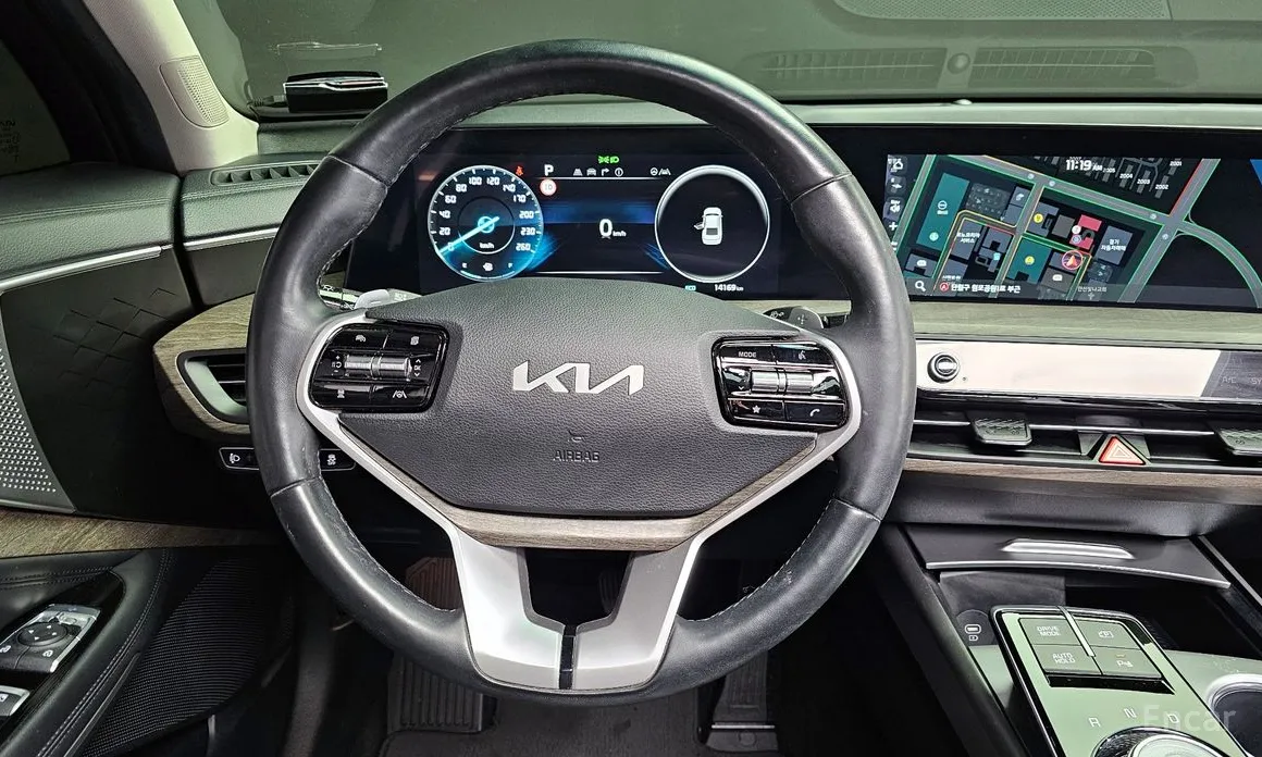 Фото 13 - Kia K8