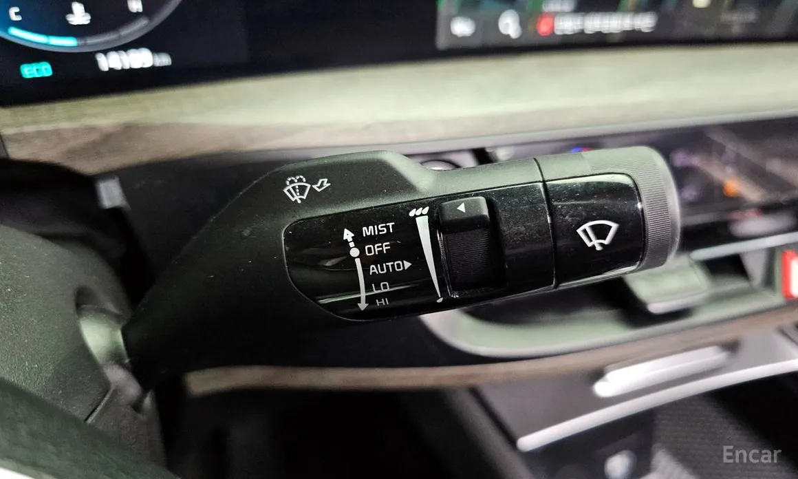 Фото 16 - Kia K8