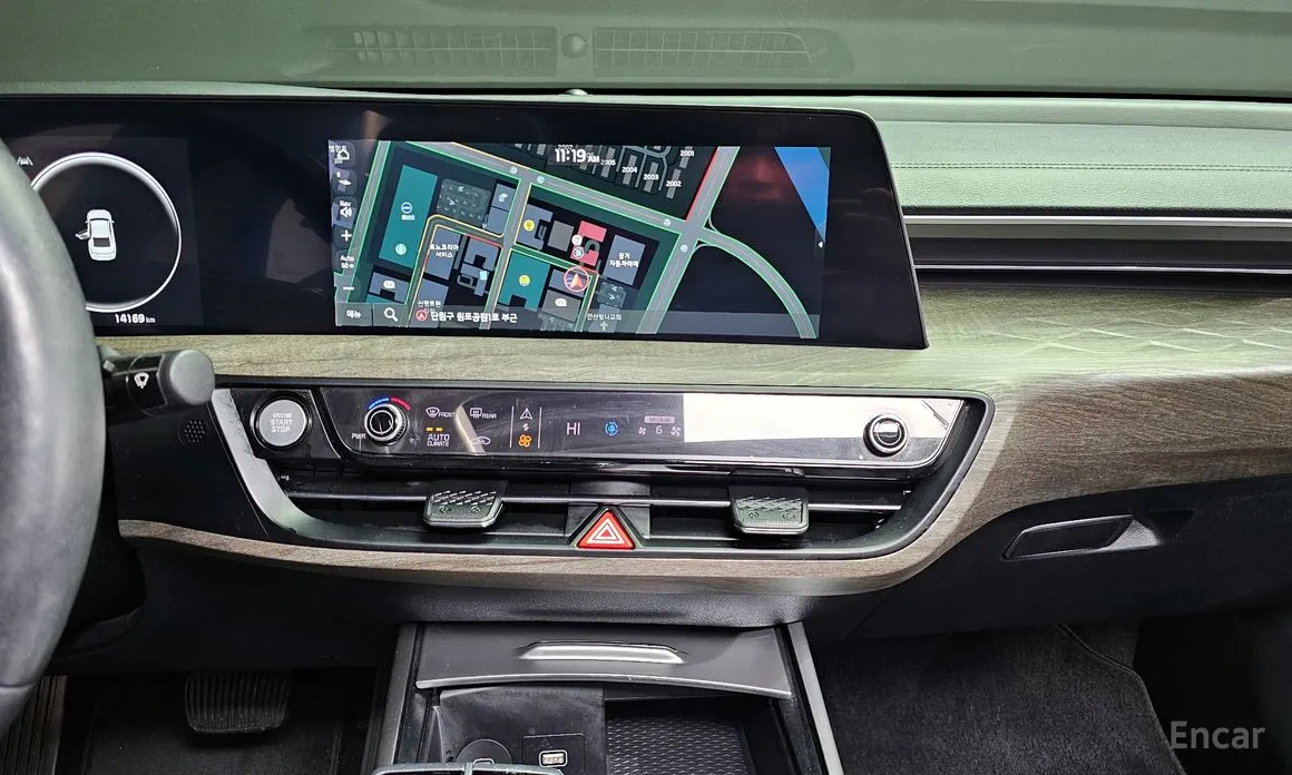 Фото 19 - Kia K8