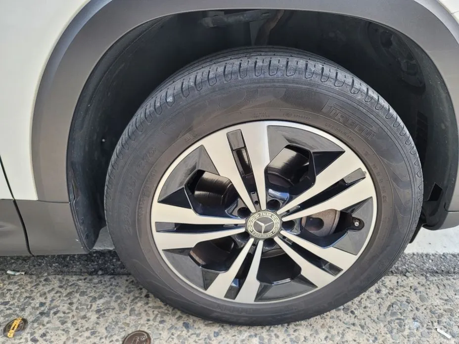 Фото 7 - Mercedes-Benz GLB-Class