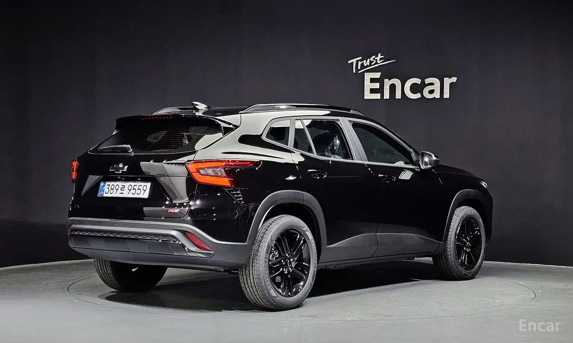 Фото 2 - Chevrolet Trax