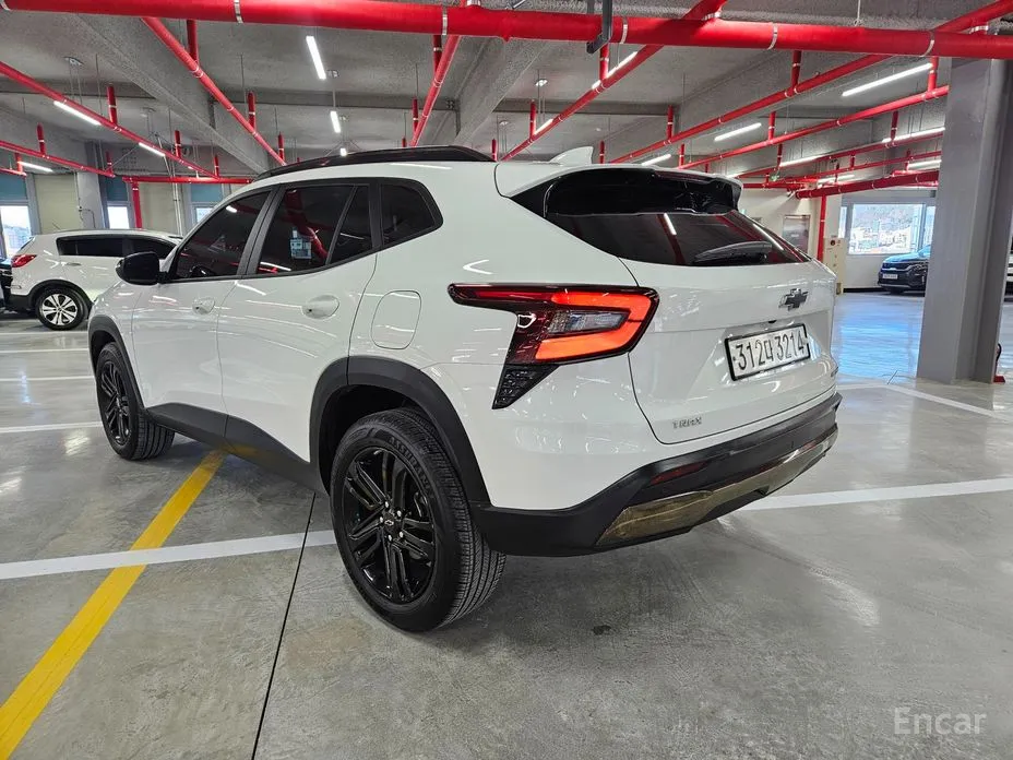 Фото 4 - Chevrolet Trax