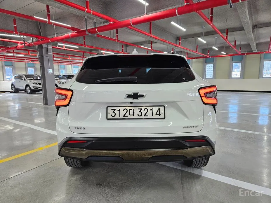 Фото 6 - Chevrolet Trax