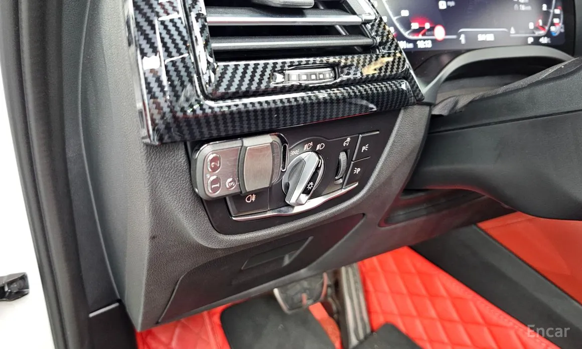 Фото 18 - BMW X3 M