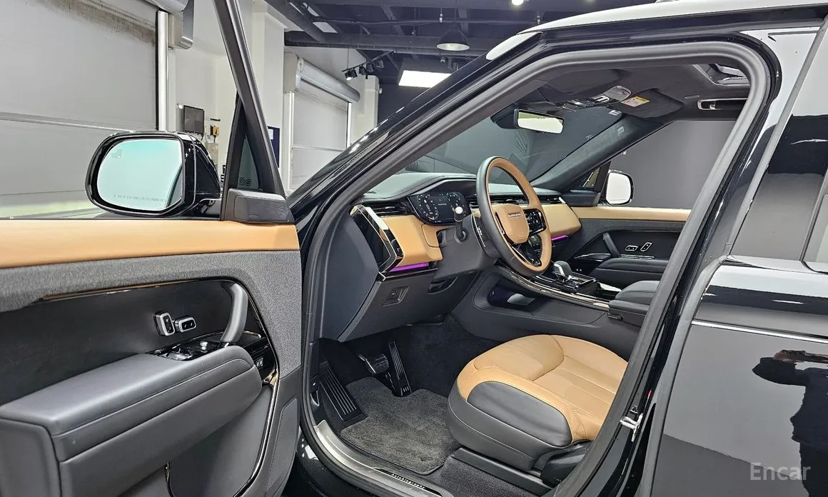 Фото 10 - Land Rover Range Rover Sport