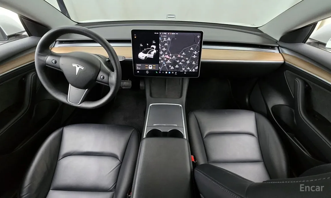 Фото 7 - Tesla Model 3