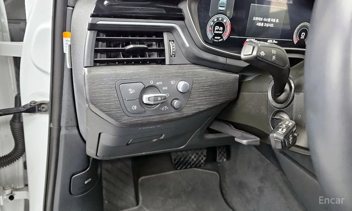 Фото 16 - Audi A4