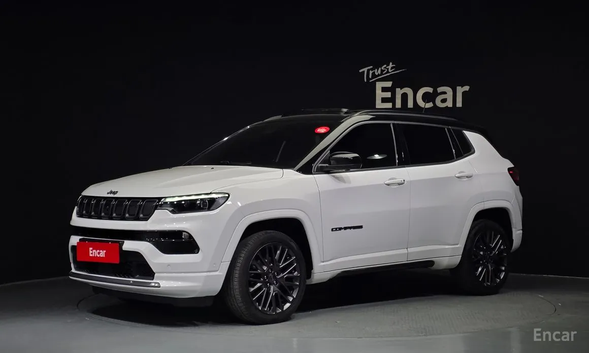 Фото 1 - Jeep Compass