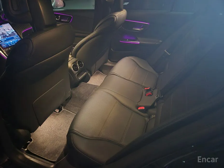 Фото 14 - Mercedes-Benz C-Class