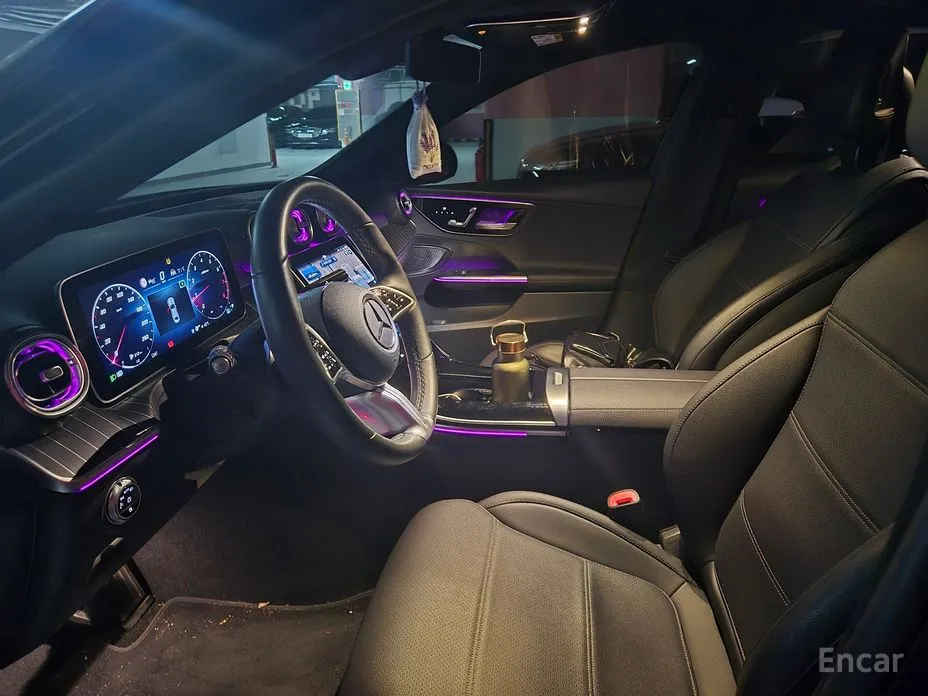 Фото 8 - Mercedes-Benz C-Class