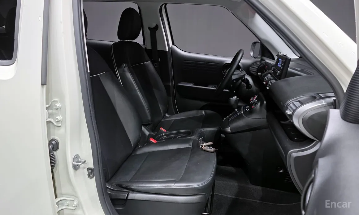 Photo 11 - Hyundai Casper