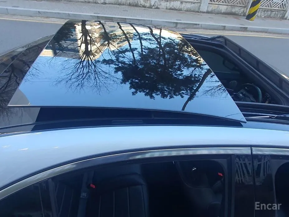 Фото 18 - Mercedes-Benz E-Class