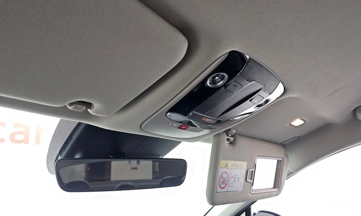 Фото 19 - Kia K5