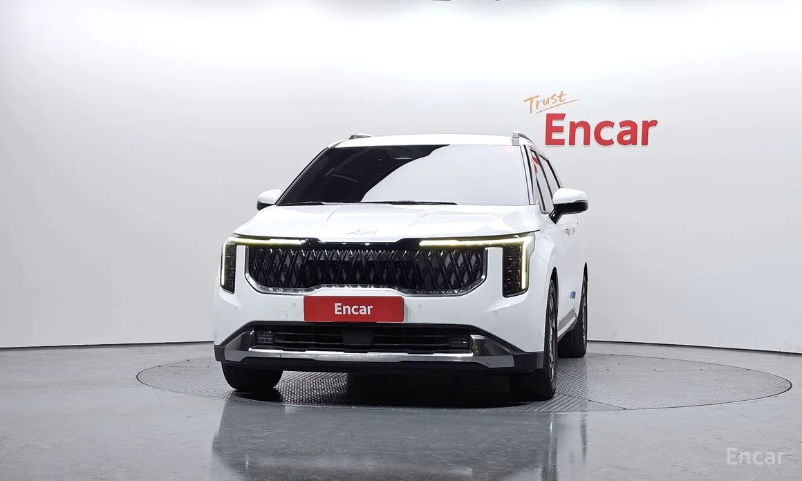 Фото 3 - Kia Carnival