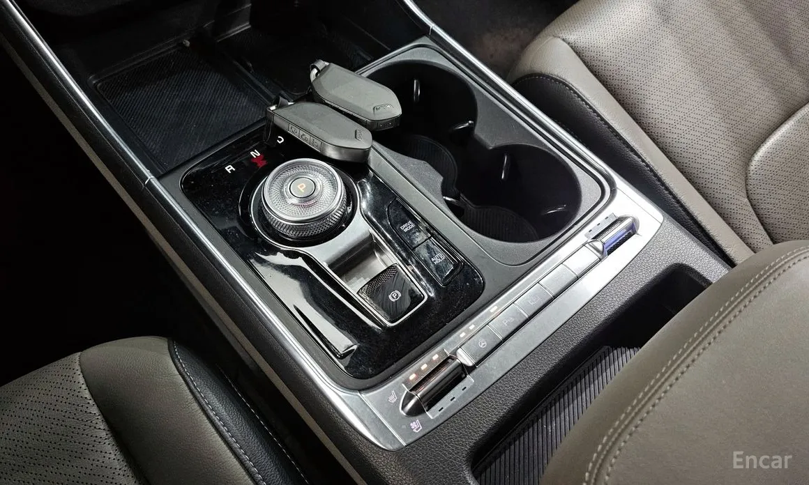 Фото 9 - Kia Carnival