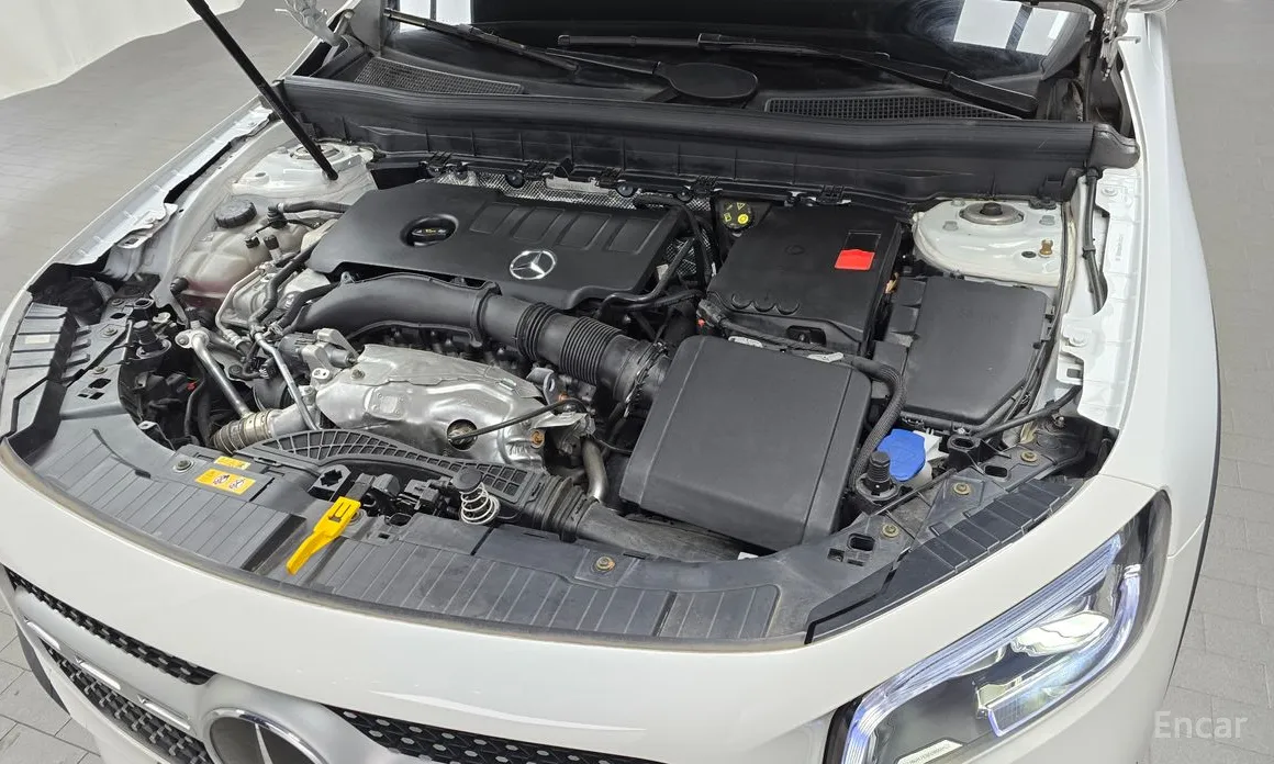 Фото 6 - Mercedes-Benz GLB-Class