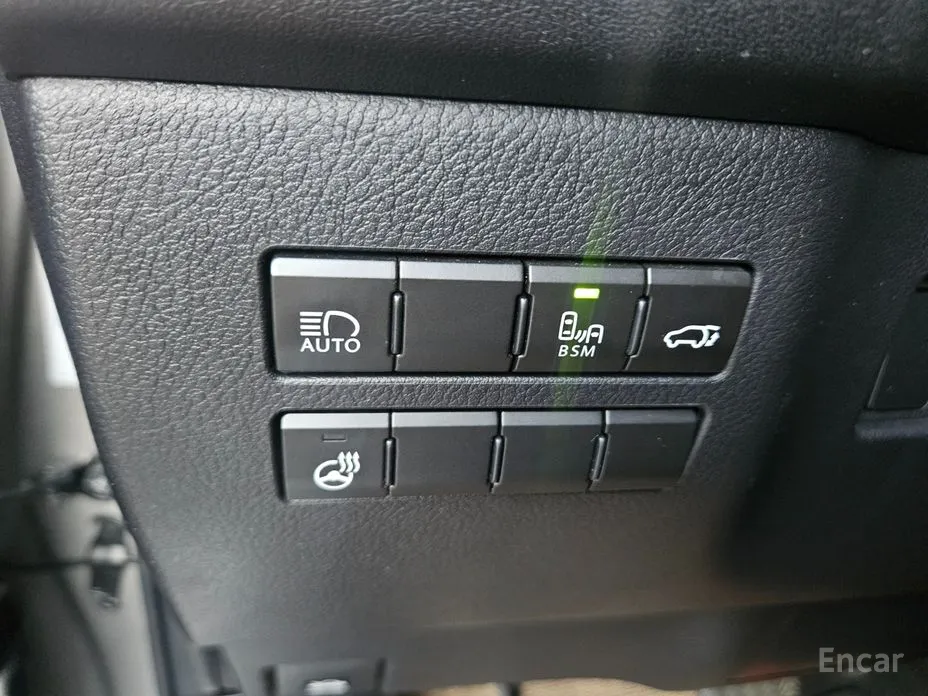 Фото 10 - Lexus NX