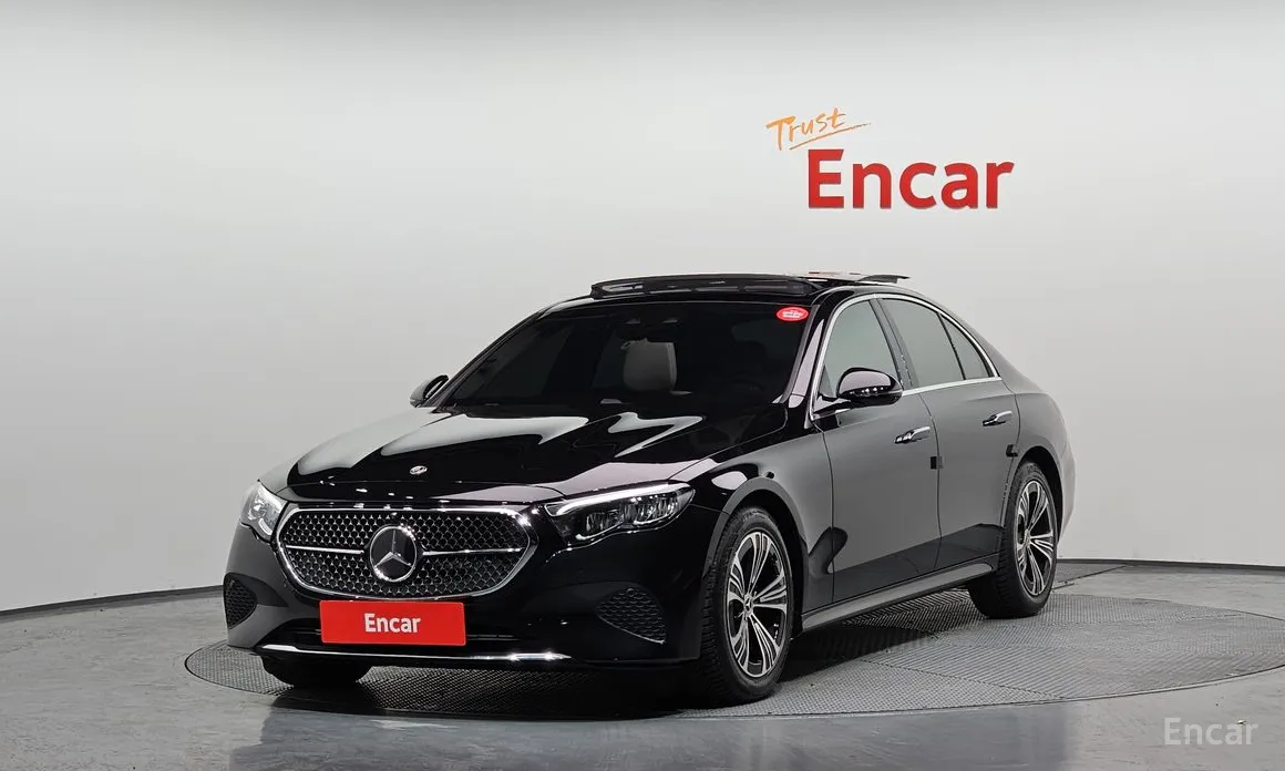 Фото 1 - Mercedes-Benz E-Class