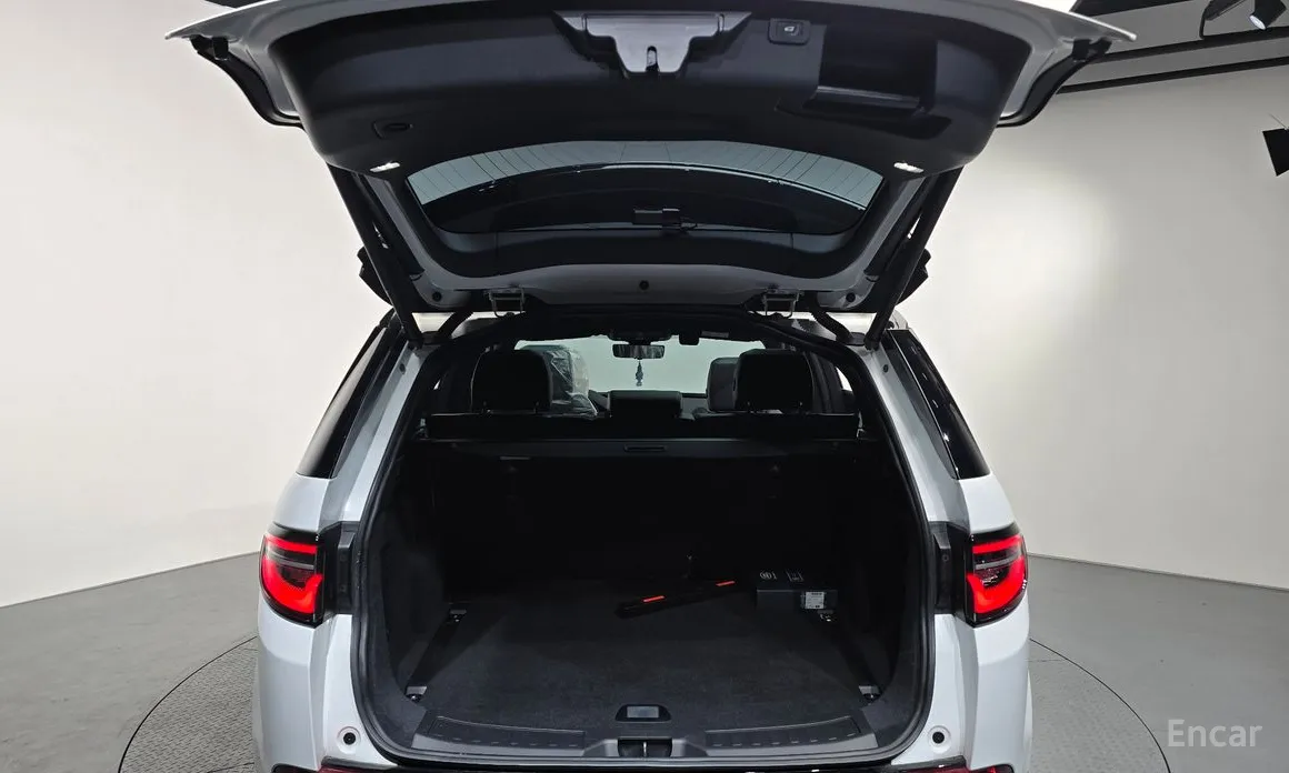 Фото 20 - Land Rover Discovery Sport