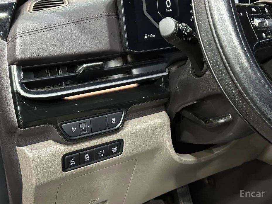 Фото 15 - Kia Carnival