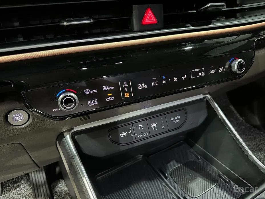 Фото 17 - Kia Carnival