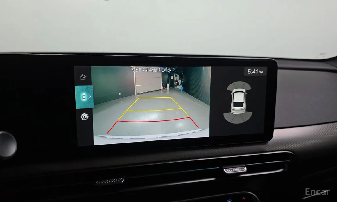 Фото 15 - Genesis GV60