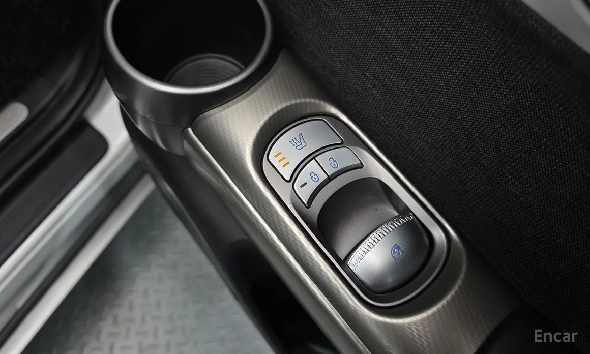 Фото 17 - Genesis GV60