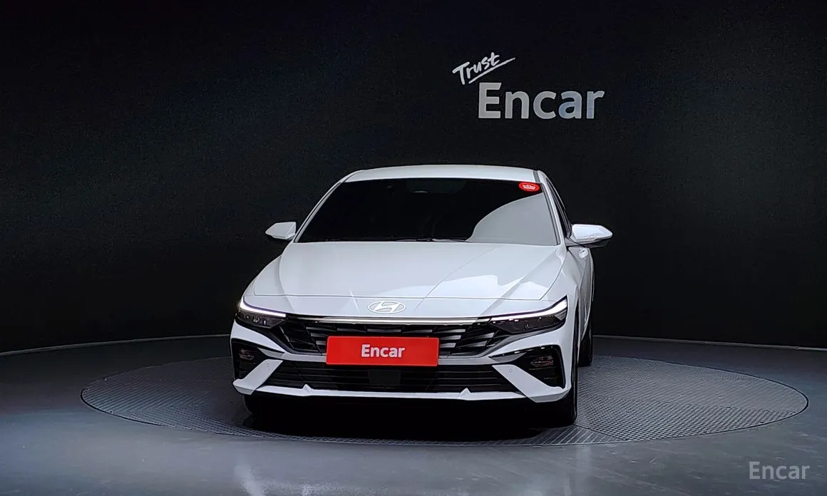 Фото 3 - Hyundai Avante