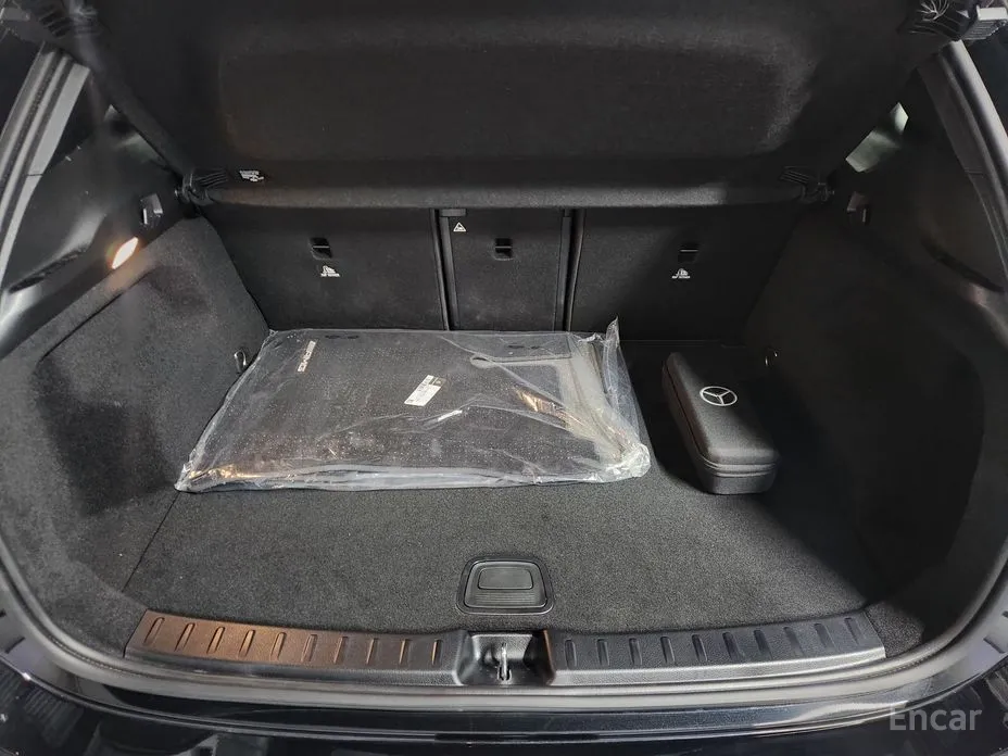 Фото 18 - Mercedes-Benz GLA-Class