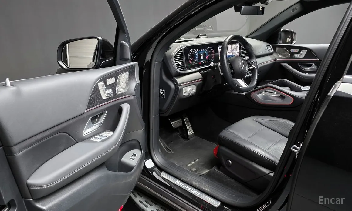 Фото 10 - Mercedes-Benz GLE-Class