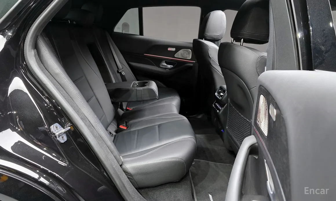 Фото 12 - Mercedes-Benz GLE-Class