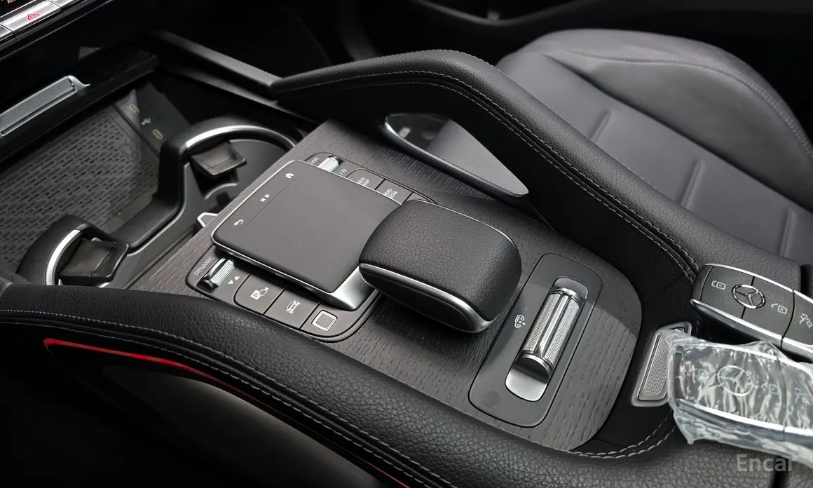 Фото 9 - Mercedes-Benz GLE-Class