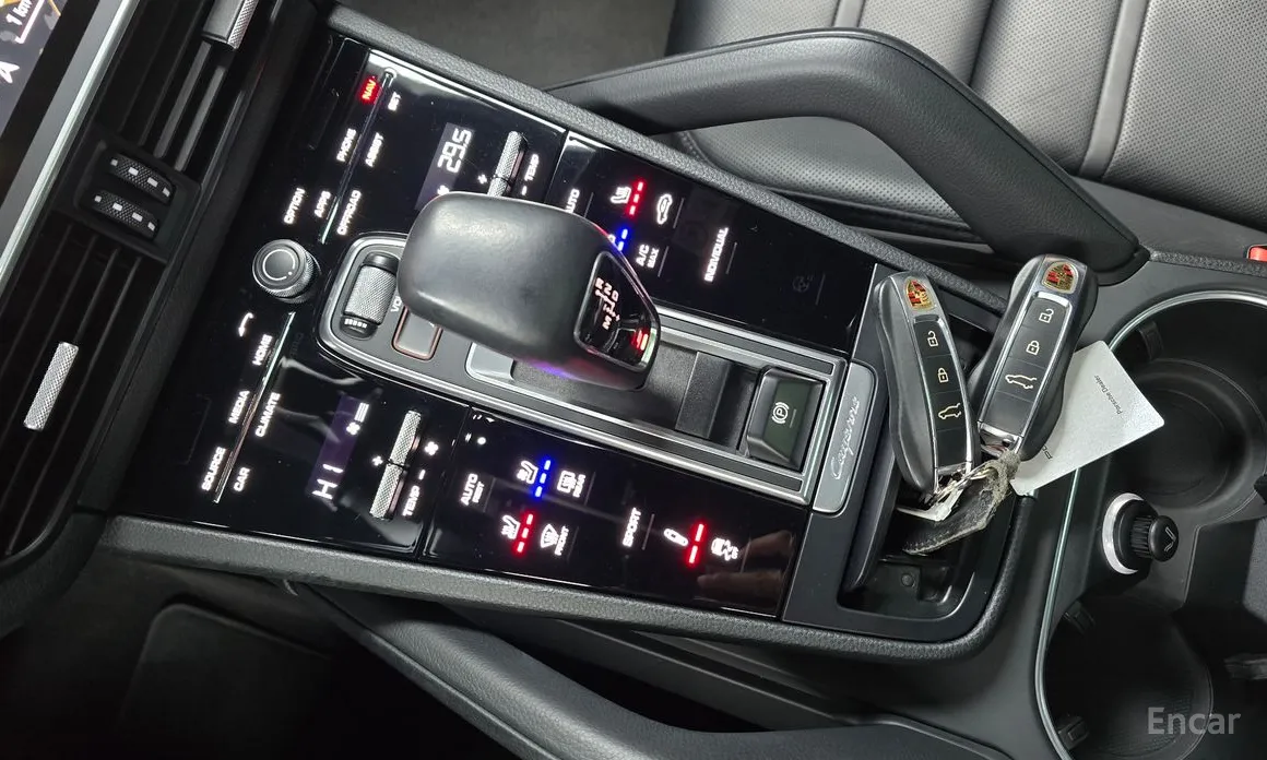 Фото 9 - Porsche Cayenne