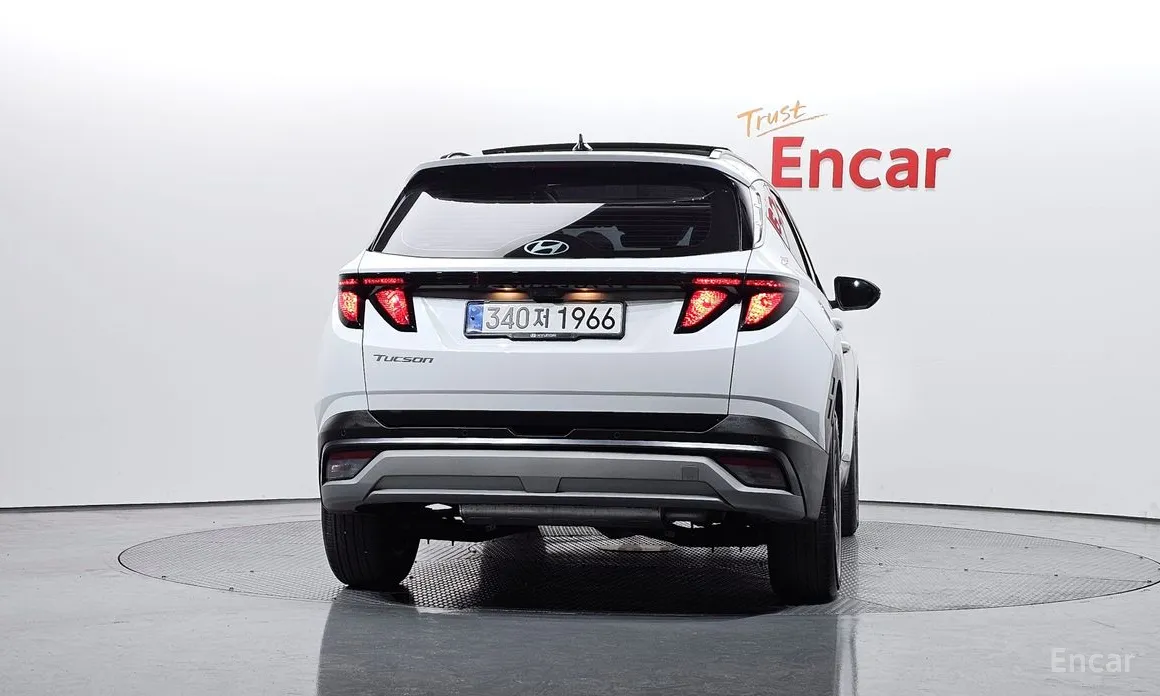 Фото 4 - Hyundai Tucson