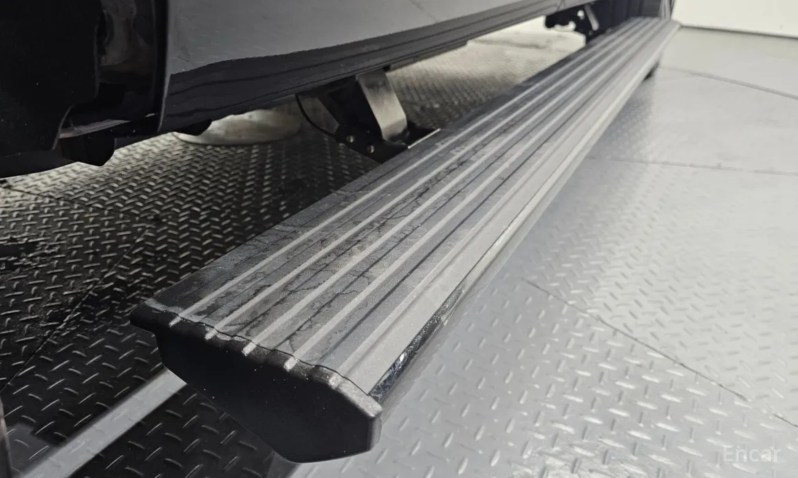 Фото 19 - Lincoln Navigator